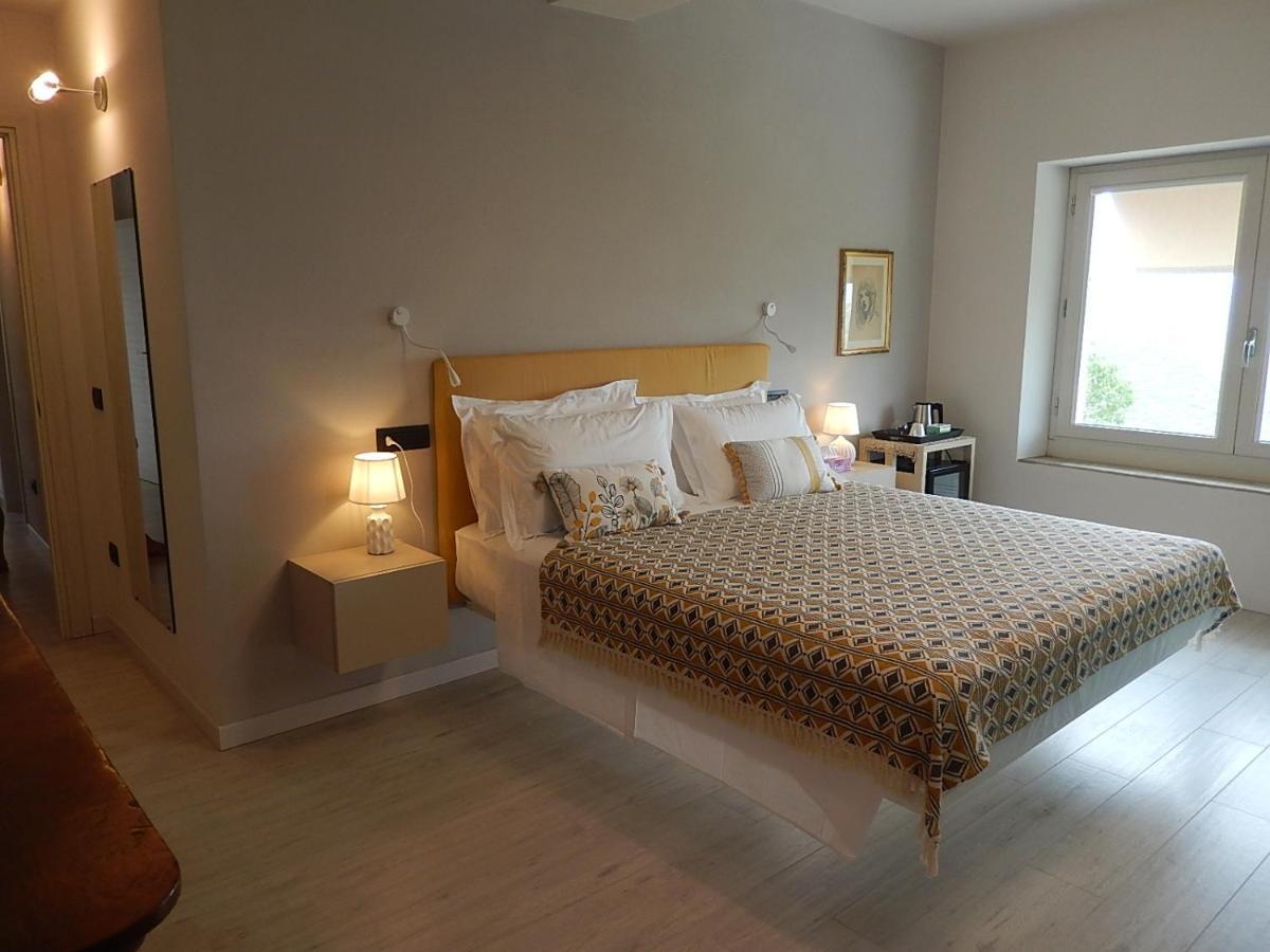 B&B Bionzo16 Calosso Dış mekan fotoğraf